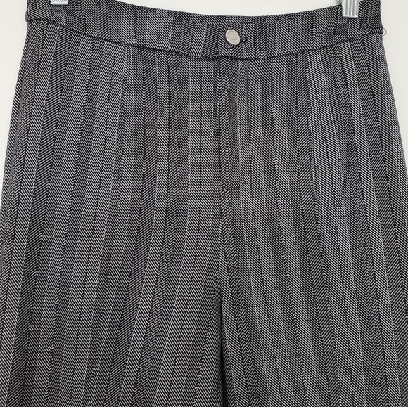 Lysse Stripe Pattern Baggy Trouser Pants - Picture 4 of 5